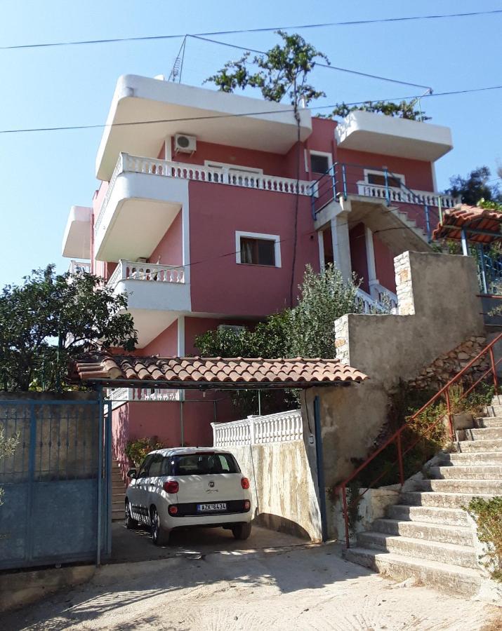 Vila Jakupi Appartement Sarandë Buitenkant foto